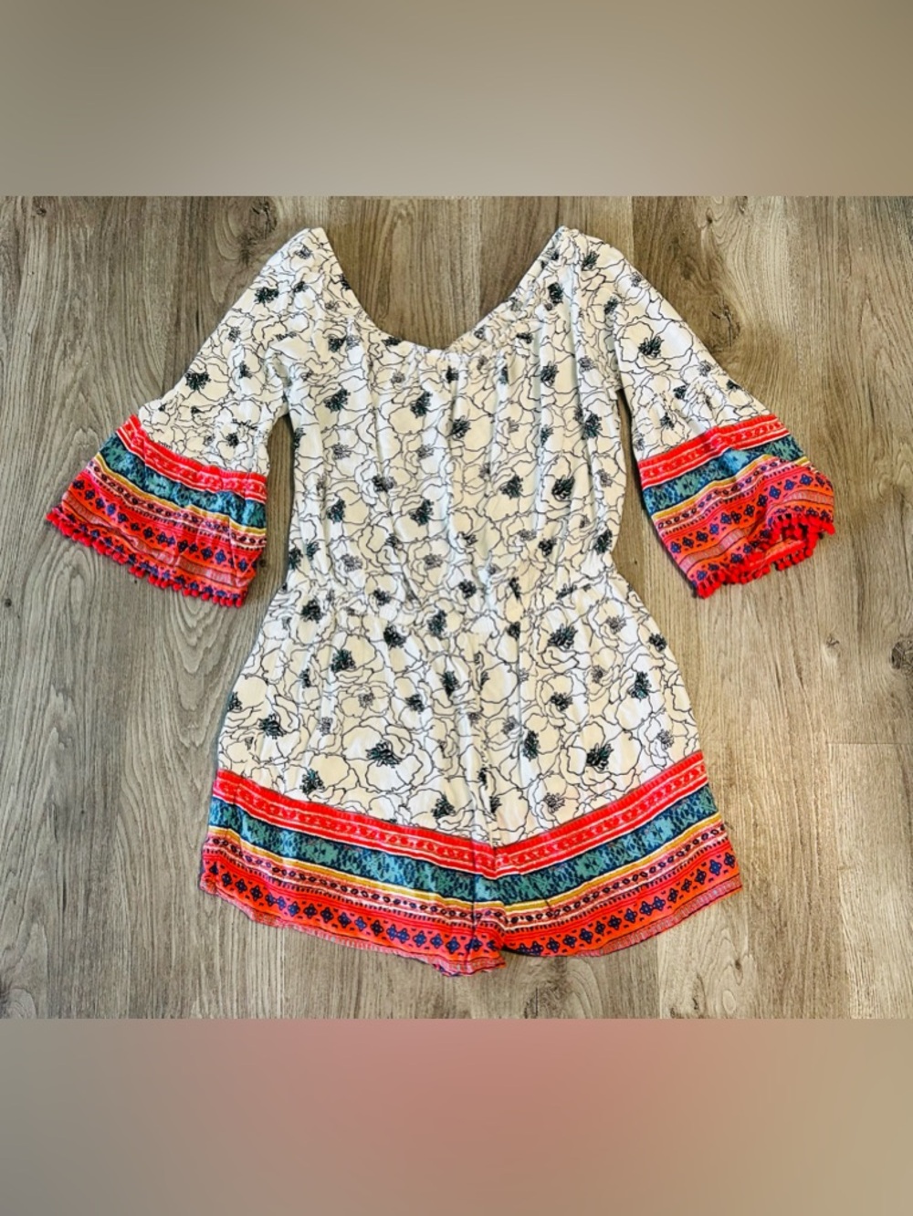 Mudd Large White Floral Romper with Red Orange Blue Trim Soft